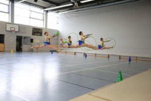 开云官网APP下载-世界青年体育舞蹈锦标赛青春舞动中国风，国际青年舞蹈大赛