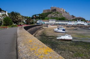 九游游戏-西甲球队通过动态热区分析优化防守覆盖区域，西甲热身赛赛程